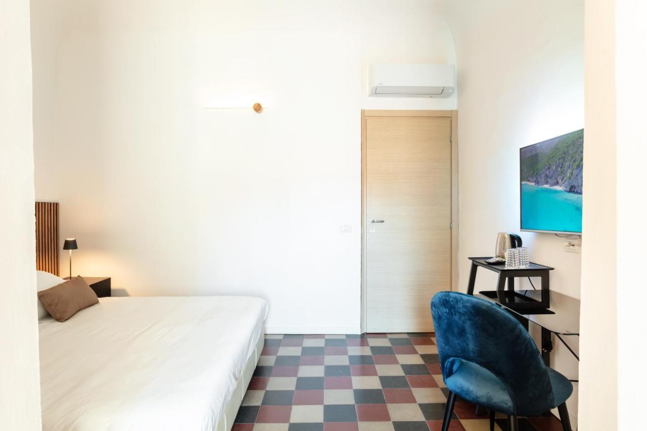 Reef Suites Olbia Exterior photo